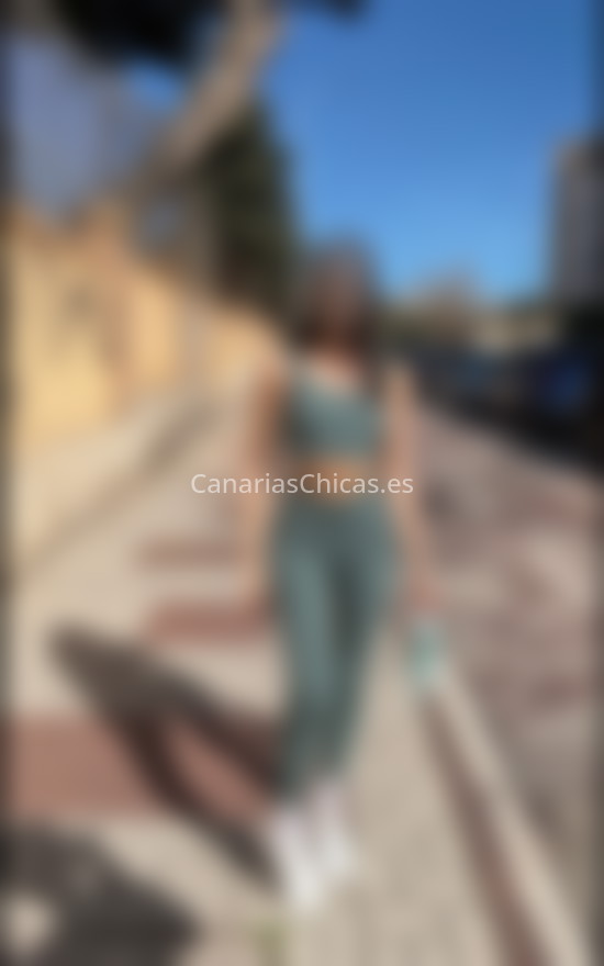 Ana, jovencita colombiana . 614585417. Citas en CANARIAS, CANARIAS. www.canariaschicas.es.