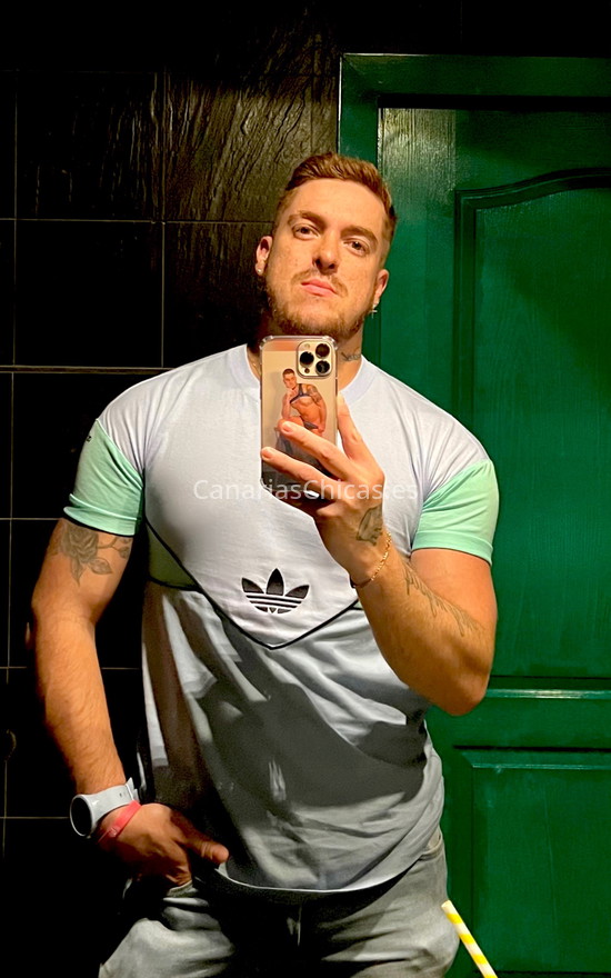 Briam, pelirrojo latino. 624846964. Citas en CANARIAS, CANARIAS. www.canariaschicas.es. Briam, pelirrojo latino. 624846964. Citas en CANARIAS, CANARIAS. www.canariaschicas.es.