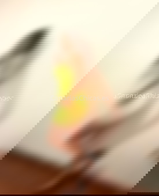 Melani, cariñosa y encantadora latina. 632545349. Citas en CANARIAS, CANARIAS. www.canariaschicas.es.
