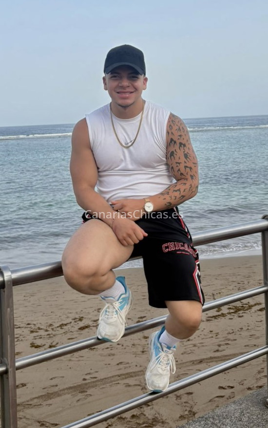 Andrés, latino sociable. 613350994. Citas en CANARIAS, CANARIAS. www.canariaschicas.es.